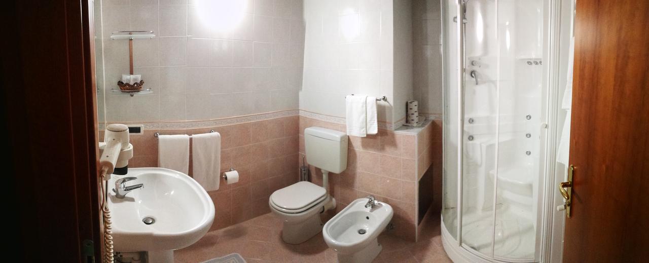 Hotel Willy Gemona del Friuli Dış mekan fotoğraf